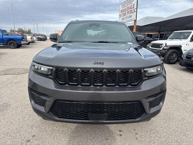 2025 Jeep Grand Cherokee GRAND CHEROKEE ALTITUDE 4X4