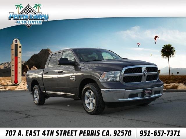 2023 RAM 1500 Classic SLT Crew Cab 4x4 57 Box