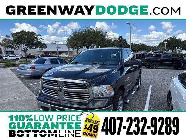 2017 RAM 1500 Big Horn Crew Cab 4x4 57 Box
