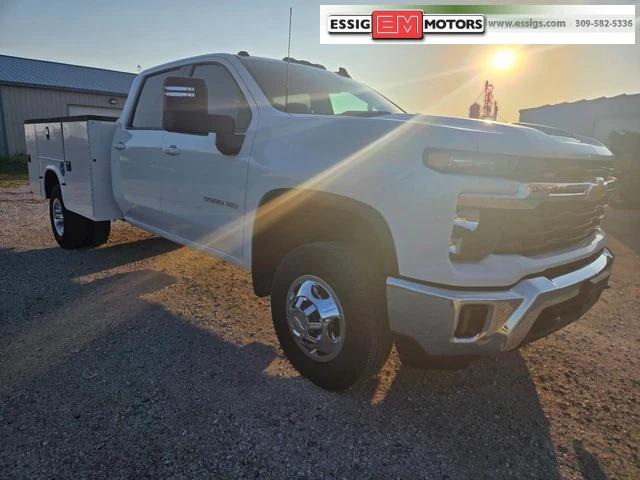 2024 Chevrolet Silverado 3500HD Chassis LT