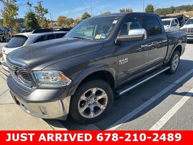 2018 RAM 1500 Laramie Crew Cab 4x4 57 Box