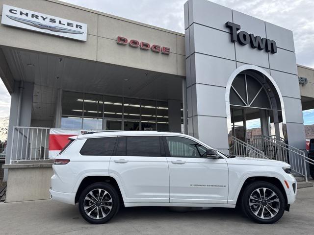 2021 Jeep Grand Cherokee L Overland 4x4 2021 Jeep Grand Cherokee L Overland 4x4