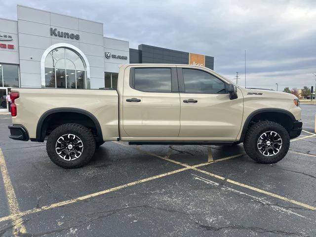 2023 Chevrolet Silverado 1500 4WD Crew Cab Short Bed ZR2 2023 Chevrolet Silverado 1500 4WD Crew Cab Short Bed ZR2