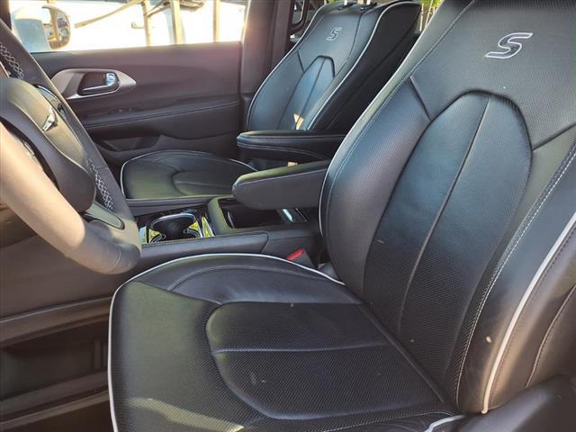 2022 Chrysler Pacifica Limited AWD 2022 Chrysler Pacifica Limited AWD