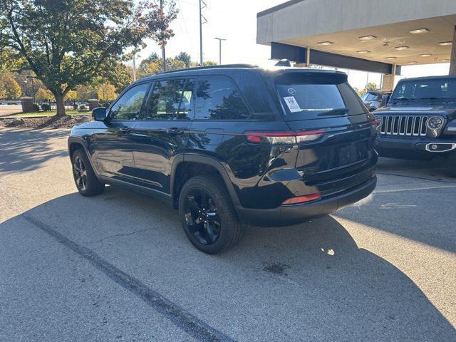 2022 Jeep Grand Cherokee Altitude 4x4