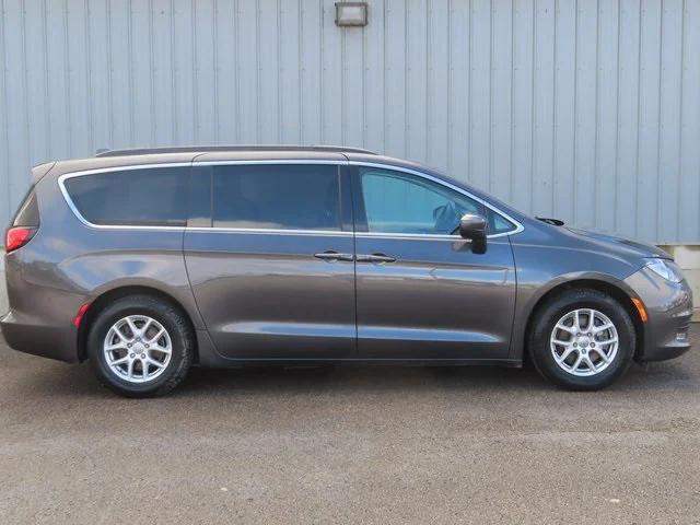 2020 Chrysler Voyager LXI 2020 Chrysler Voyager LXI