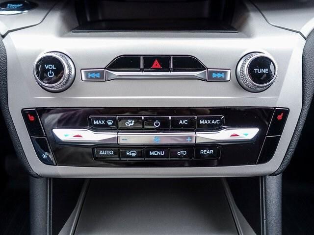 2023 Ford Explorer XLT 2023 Ford Explorer XLT