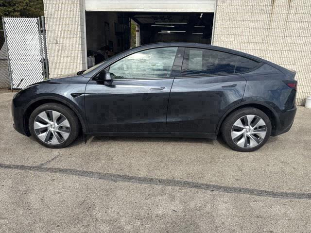 2024 Tesla Model Y Long Range Dual Motor All-Wheel Drive 2024 Tesla Model Y Long Range Dual Motor All-Wheel Drive