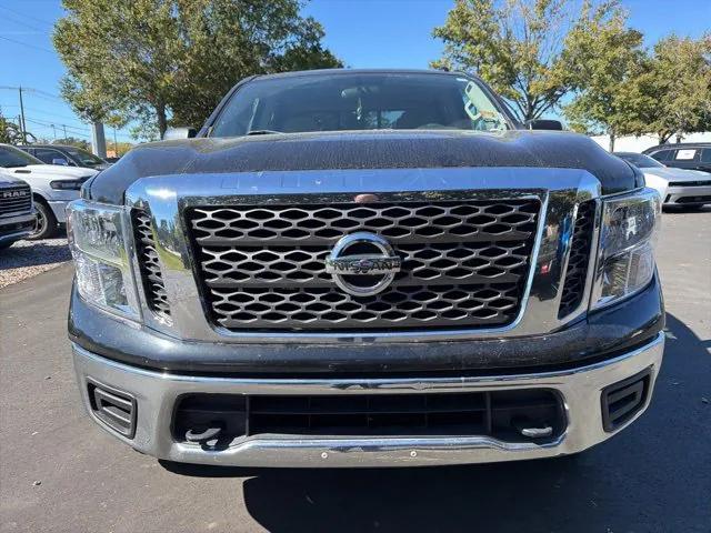 2017 Nissan TITAN SV 2017 Nissan TITAN SV