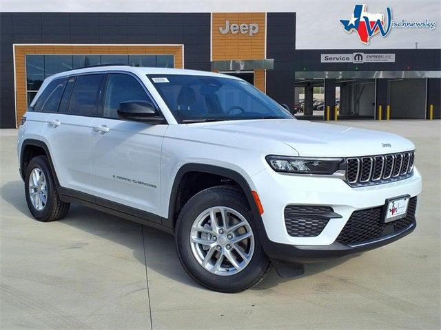 2025 Jeep Grand Cherokee GRAND CHEROKEE LAREDO X 4X4