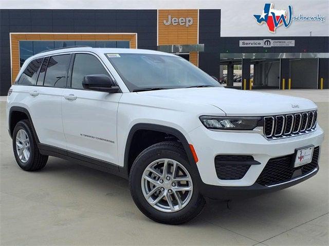 2025 Jeep Grand Cherokee GRAND CHEROKEE LAREDO X 4X4