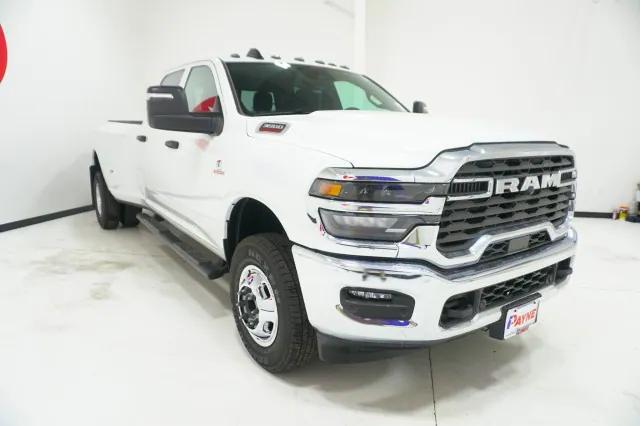 2026 RAM Ram 3500 RAM 3500 TRADESMAN CREW CAB 4X2 8 BOX 2026 RAM Ram 3500 RAM 3500 TRADESMAN CREW CAB 4X2 8 BOX