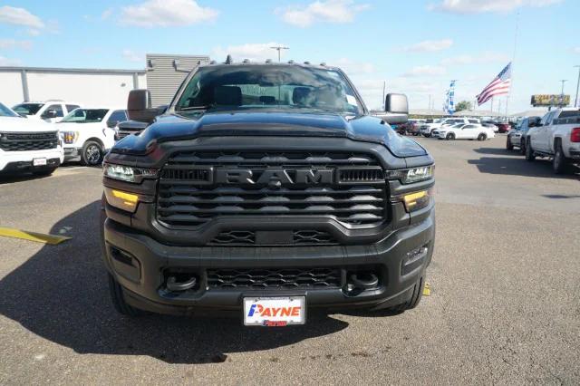 2026 RAM Ram 4500 Chassis Cab RAM 4500 TRADESMAN CHASSIS CREW CAB 4X4 84 CA