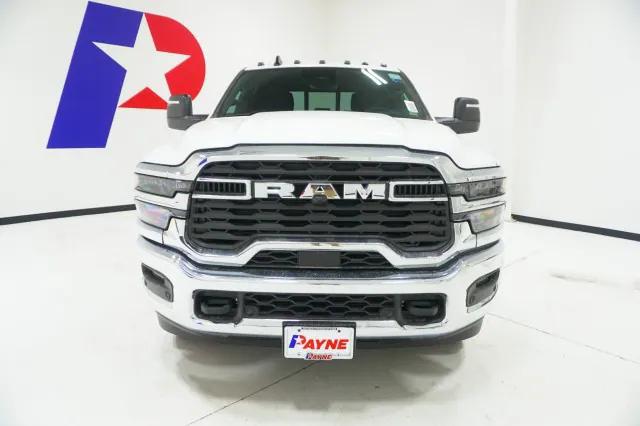 2026 RAM Ram 3500 RAM 3500 TRADESMAN CREW CAB 4X2 8 BOX