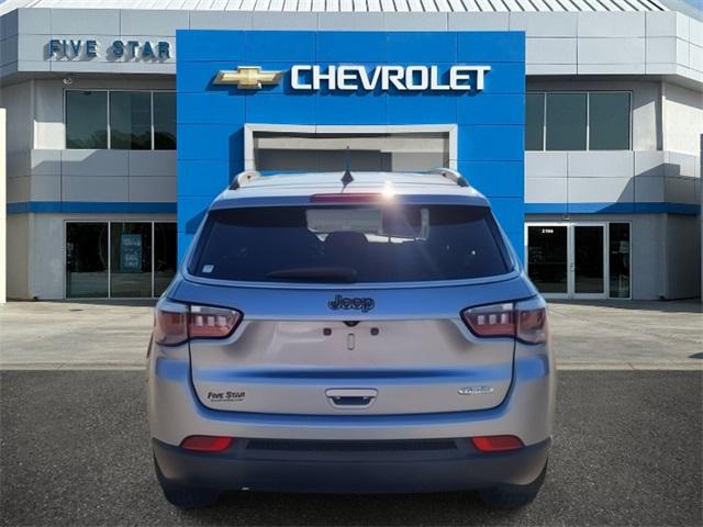 2020 Jeep Compass Latitude FWD