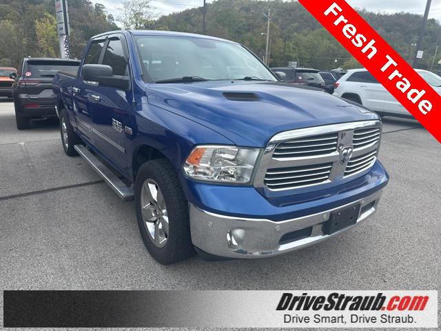 2017 RAM 1500 Big Horn Crew Cab 4x4 64 Box
