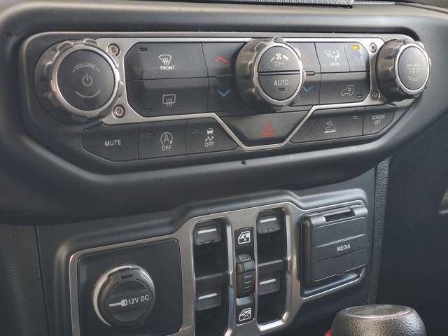 2023 Jeep Wrangler 4-Door Sahara 4x4