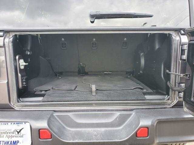 2023 Jeep Wrangler 4-Door Sahara 4x4