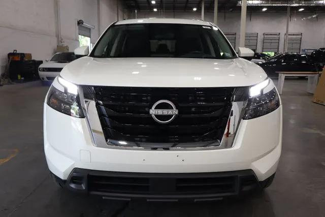 2024 Nissan Pathfinder SV 4WD