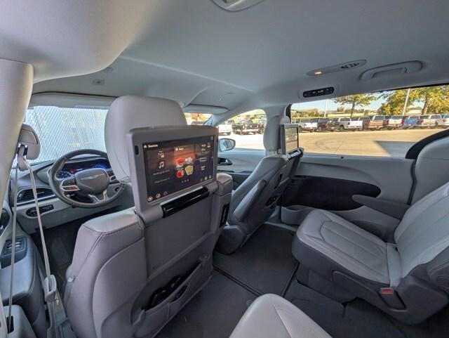 2018 Chrysler Pacifica Touring L Plus