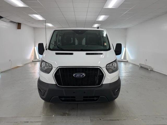 2024 Ford Transit-250 Cargo Van Base 2024 Ford Transit-250 Cargo Van Base