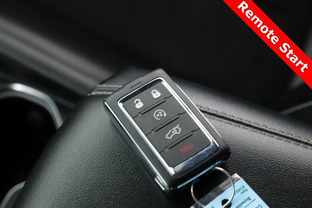 2024 Jeep Grand Cherokee L Altitude 4x4 2024 Jeep Grand Cherokee L Altitude 4x4