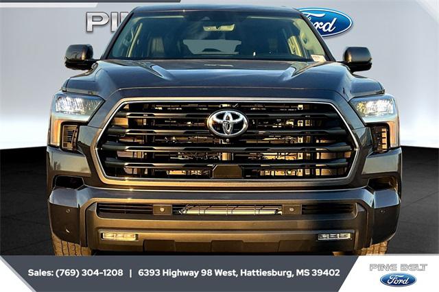 2024 Toyota Sequoia SR5
