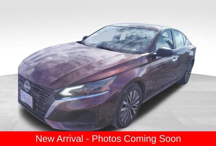 2024 Nissan Altima SV FWD