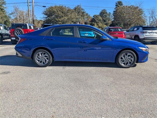 2024 Hyundai Elantra SEL 2024 Hyundai Elantra SEL