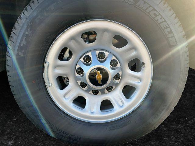 2025 Chevrolet Silverado 3500HD 4WD Regular Cab Long Bed Work Truck