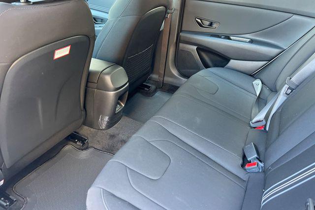 2026 Hyundai Elantra SEL - Photo 11