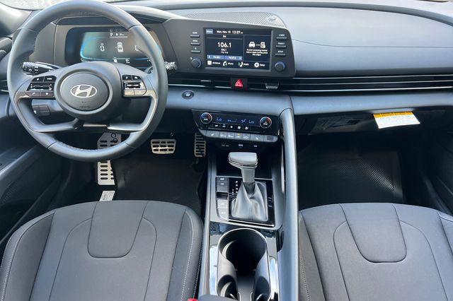 2026 Hyundai Elantra SEL - Photo 12