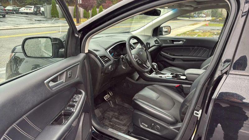2018 Ford Edge Sport