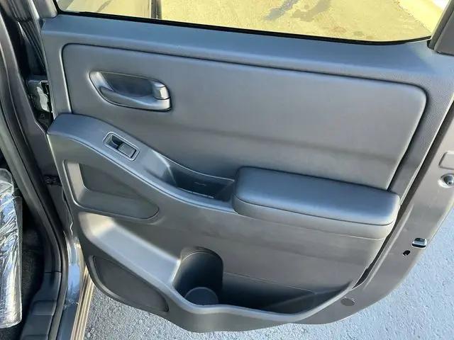 2026 Nissan Frontier Crew Cab SV 4x4