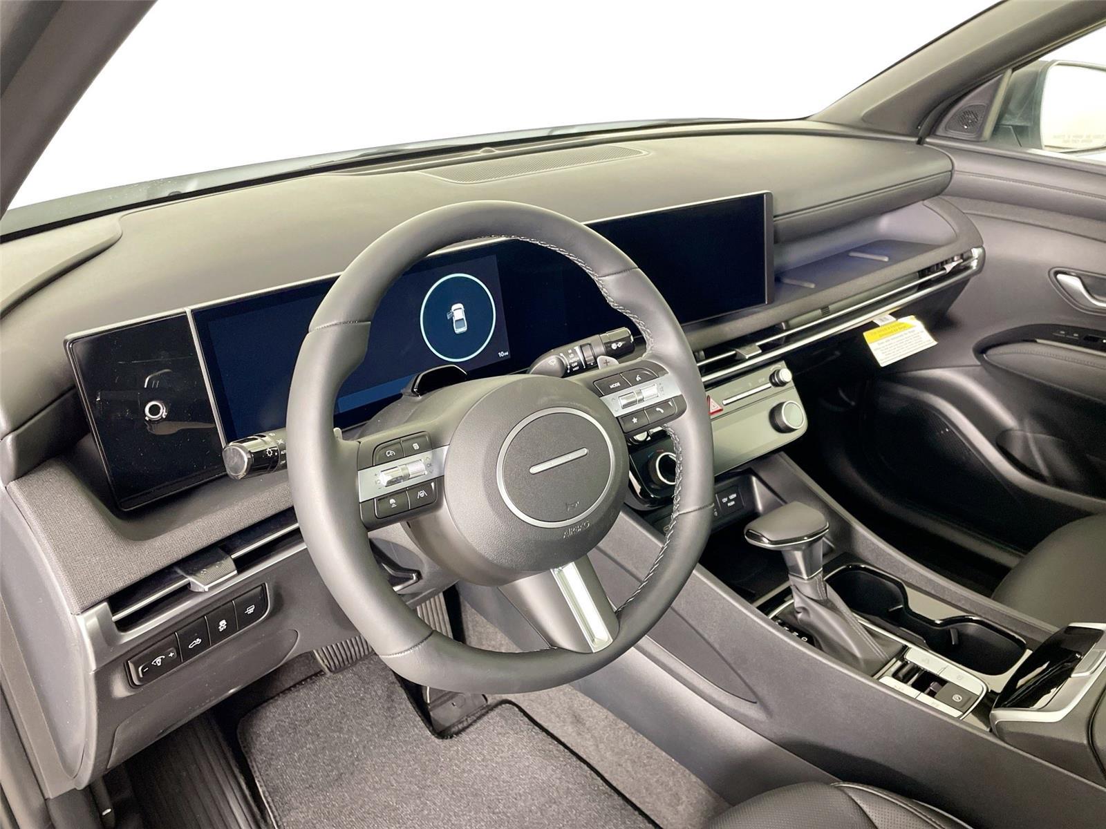 2026 Hyundai Santa Cruz Limited - Photo 9