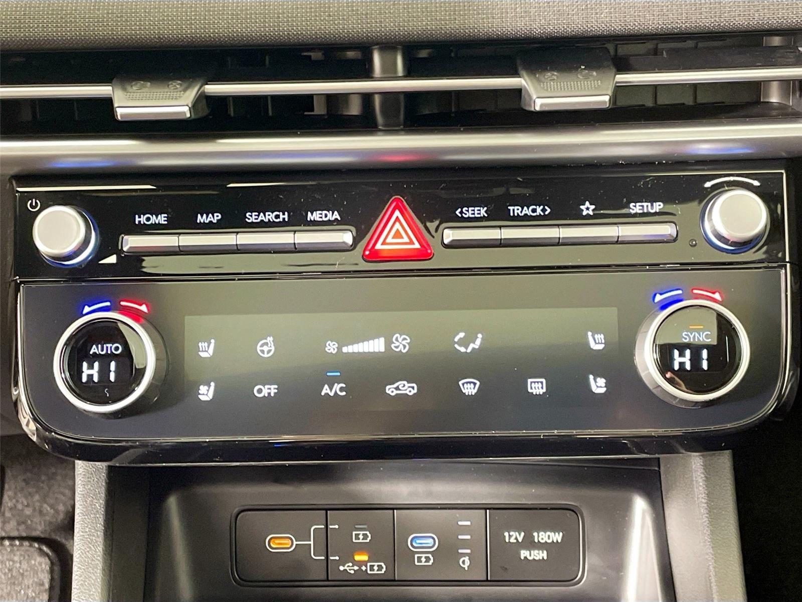 2026 Hyundai Santa Cruz Limited - Photo 18
