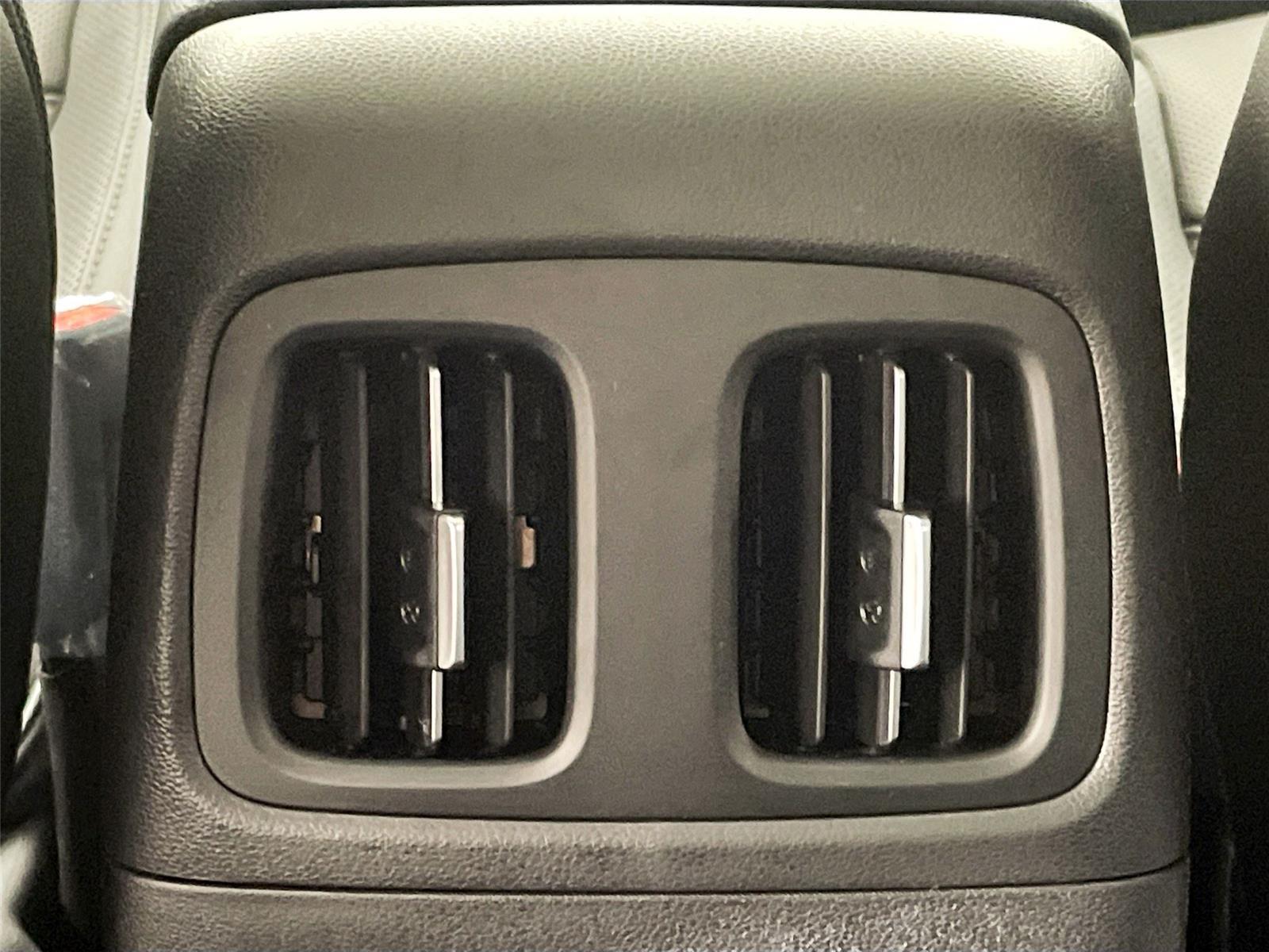 2026 Hyundai Santa Cruz Limited - Photo 27