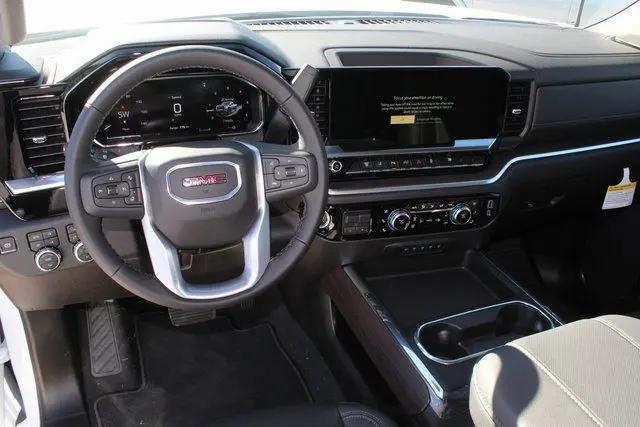 2026 GMC Sierra 2500HD Crew Cab, Standard Bed, SLT, 4WD