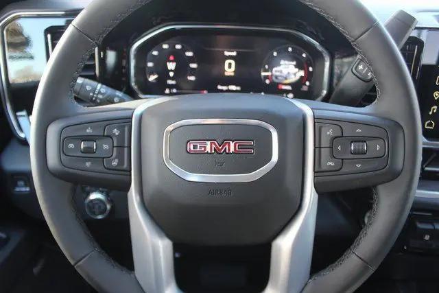 2026 GMC Sierra 2500HD Crew Cab, Standard Bed, SLT, 4WD