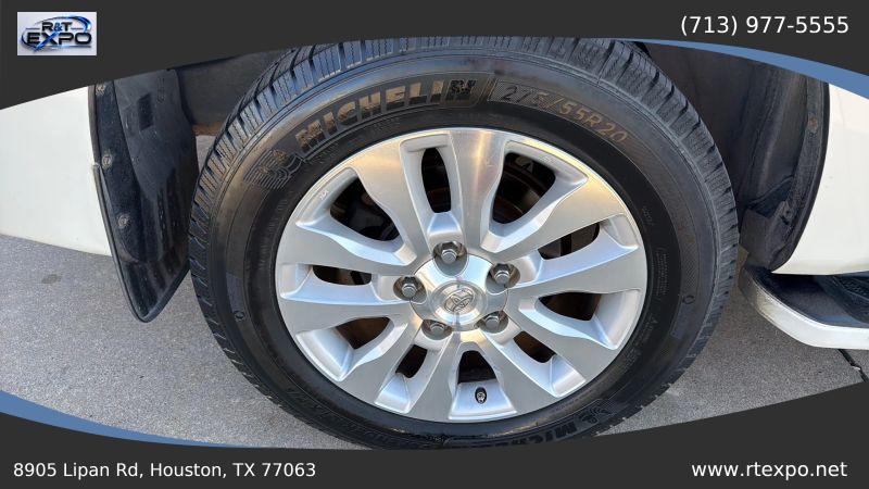 2013 Toyota Sequoia Platinum 5.7L V8