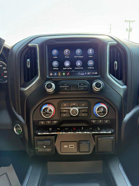 2023 GMC Sierra 2500HD 4WD Crew Cab Long Bed AT4