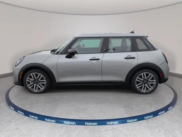 2026 MINI Hardtop Cooper