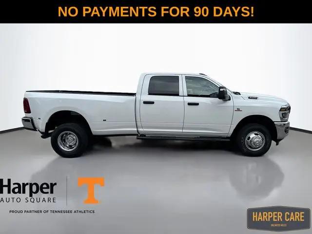 2026 Ram 3500 Tradesman Crew Cab 4x4 8' Box