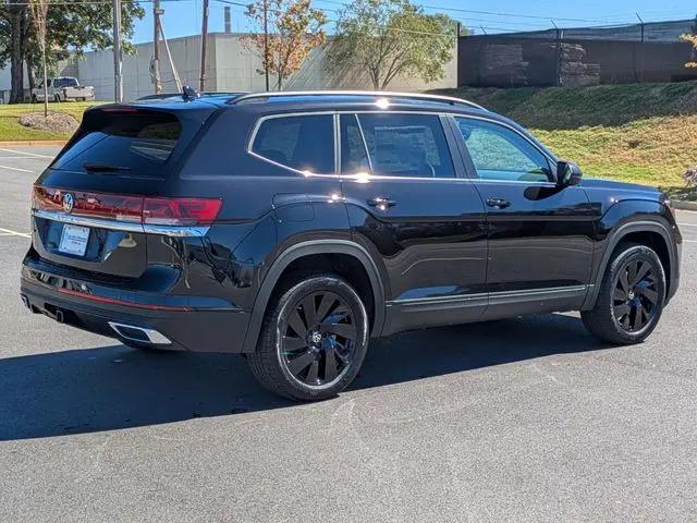 2026 Volkswagen Atlas SE with Technology