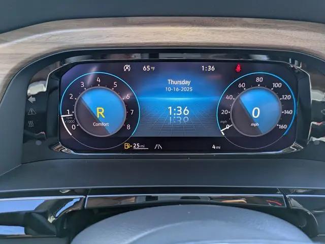 2026 Volkswagen Atlas SE with Technology