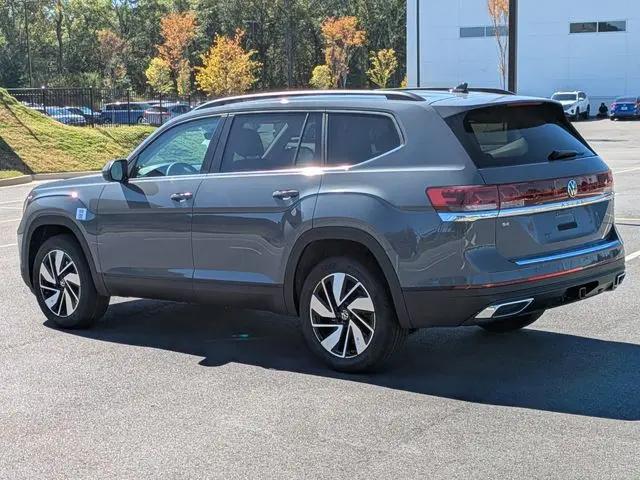 2026 Volkswagen Atlas SE with Technology