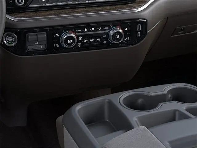 2026 GMC Sierra 1500 Crew Cab, Short Bed, SLE, 4WD
