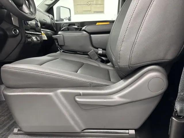 2025 Chevrolet Silverado 3500HD Work Truck