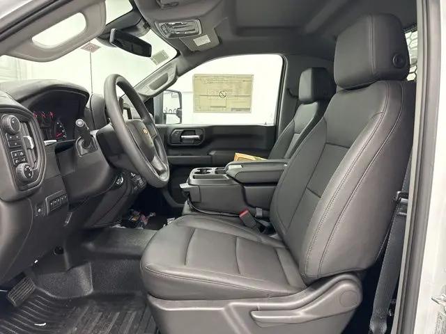 2025 Chevrolet Silverado 3500HD Work Truck