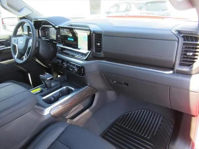 2026 Chevrolet Silverado 1500 2WD Crew Cab Standard Bed LT